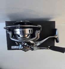 Spinning reel WL S