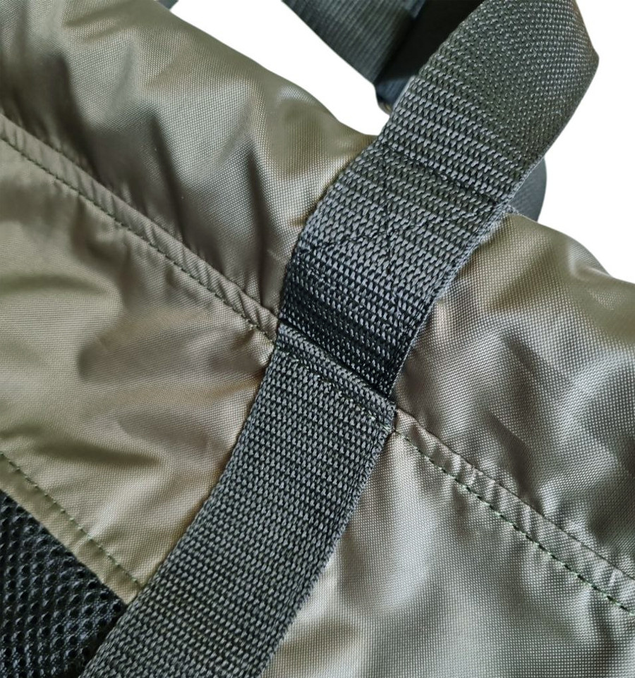 Floating sling for retaining and weighing fish World4Carp MFR Weigh Sling