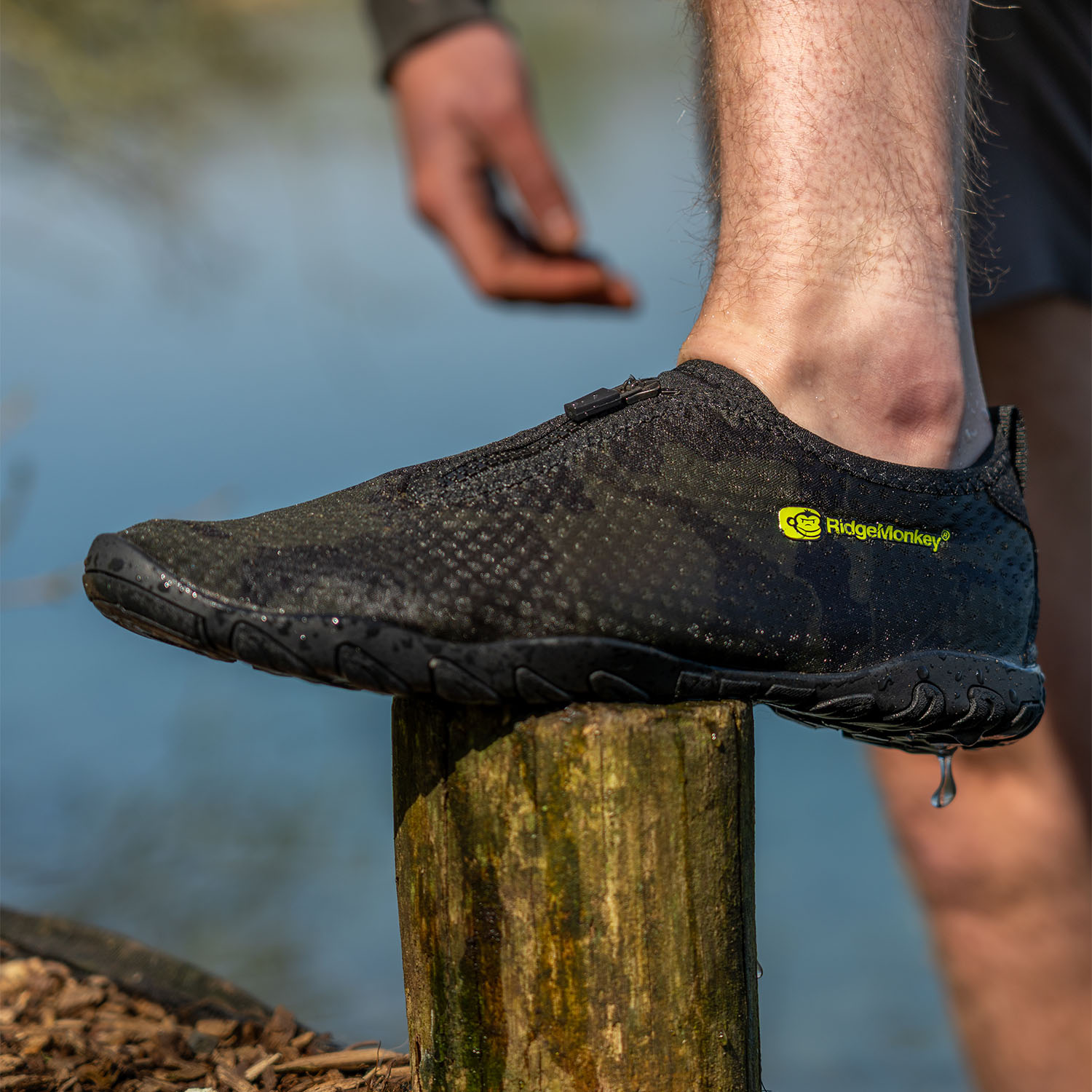 Pantofi de apă RidgeMonkey APEarel Dropback Aqua Shoes Camo