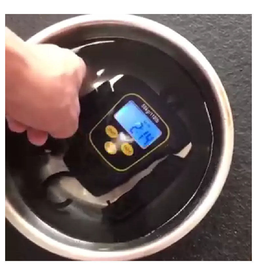 Digital fishing scales with sliding handles World4Carp T-Line Sliding Digital Scales