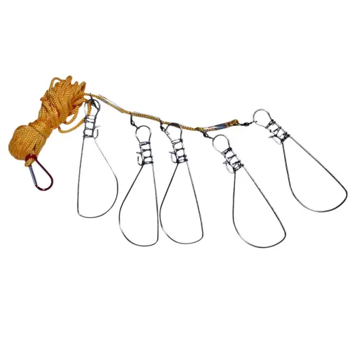 Fish stringer cord, 5 clips